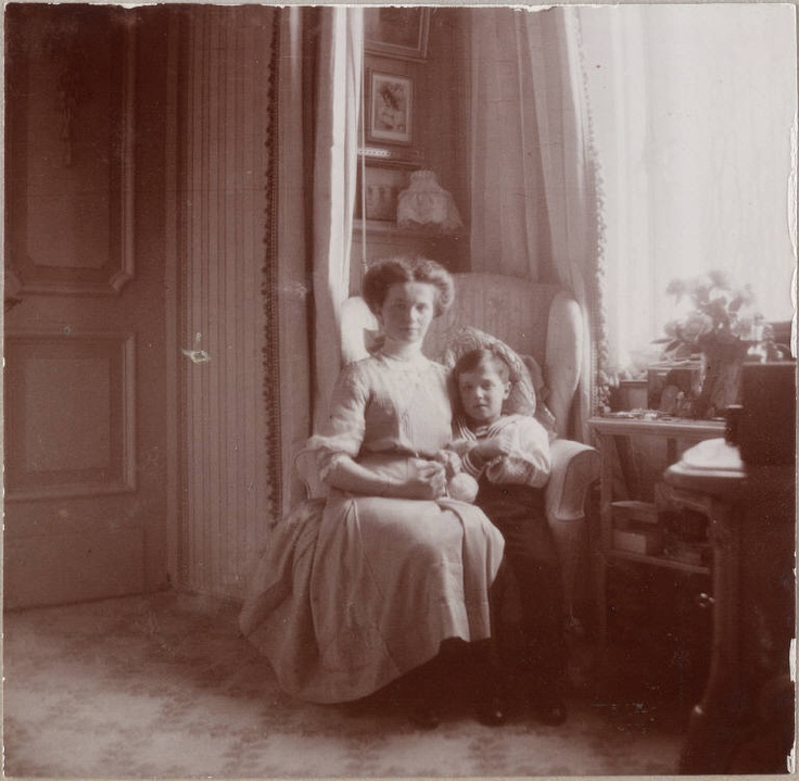 Grand Duchess Olga and Tsesarevich Alexei 