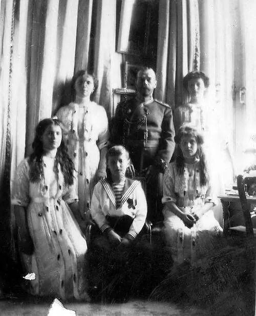 Tsar Nicholas II with Grand Duchesses Olga, Tatiana, Maria and Anastasia, and Tsesarevich Alexei 