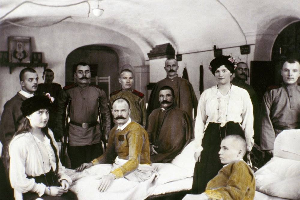 Grand Duchess Maria and Anastasia Romanov at the infirmary 