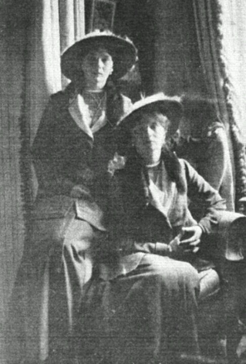 Grand Duchesses Olga and Tatiana Romanov 