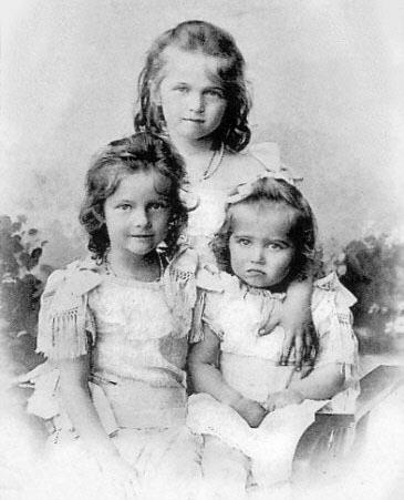 The three sisters: Grand Duchesses Olga, Tatiana and Maria. 