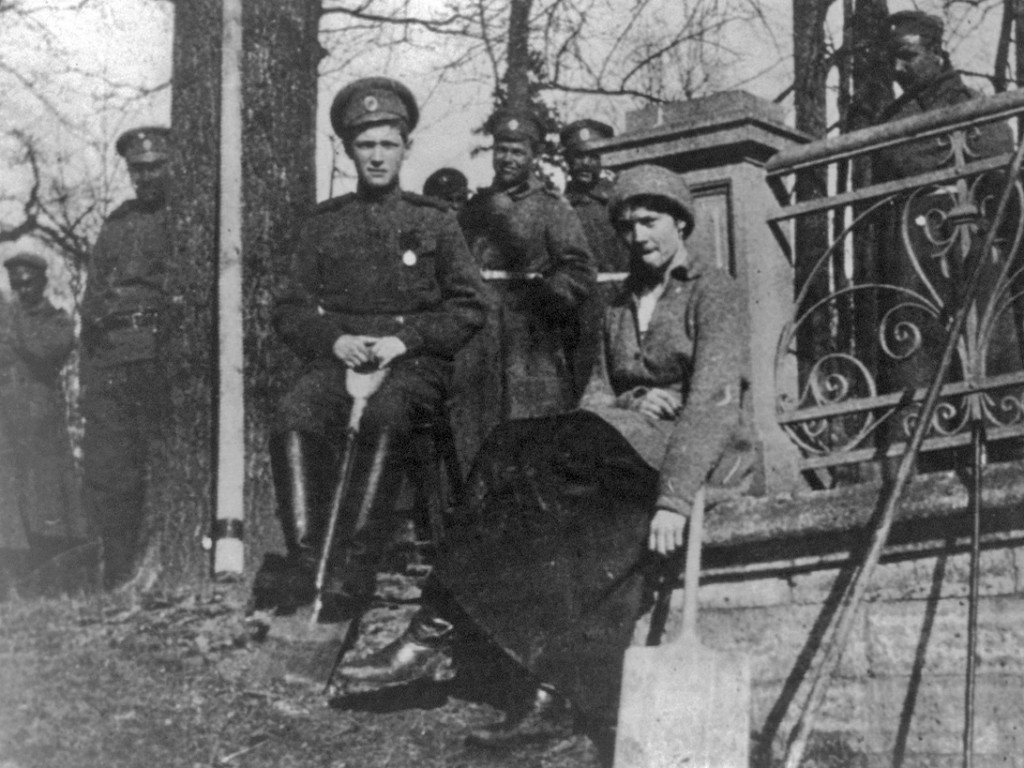 Tatiana Romanov and her brother Alexei under arrest at Tsarskoe Selo after the breakout of Russian revolution