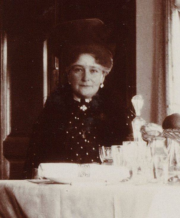 Empress Alexandra Feodorvona of Russia was simply "Mama" to her girls.