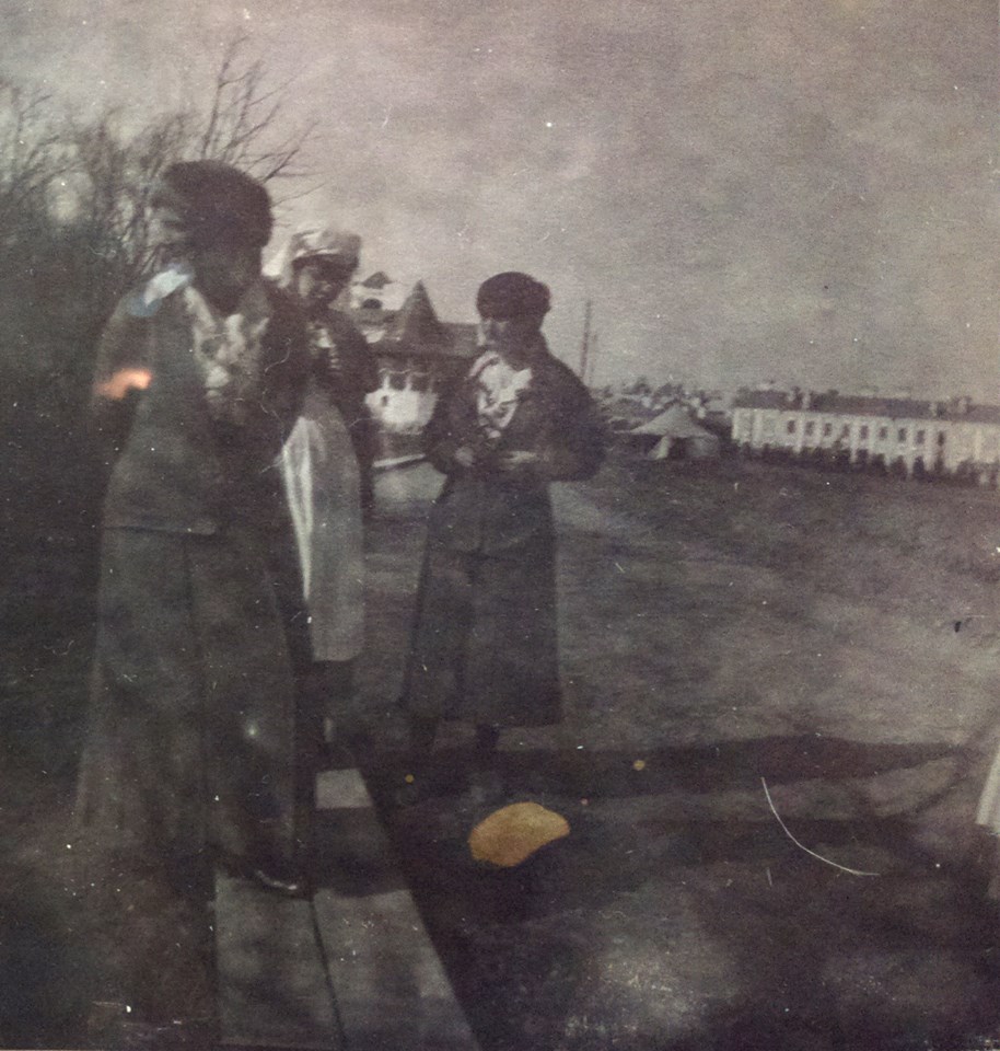 Grand Duchess Maria and Grand Duchess Anastasia outside of their infirmary at the Feodorovsky Gorodok. 