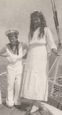 Grand Duchess Maria Romanov and TSarevich Alexei Romanov