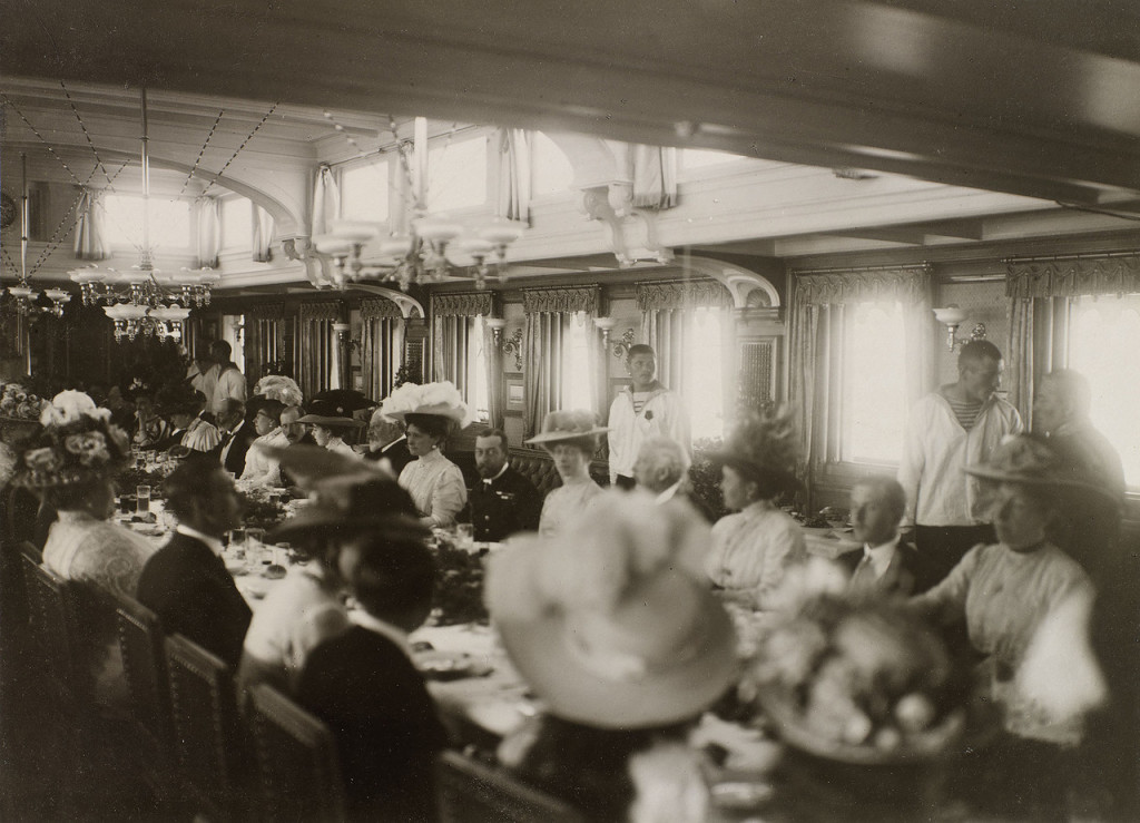 The Romanov family dining with their British royal cousins on The Standart 