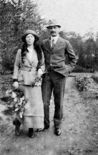 Grand Duchess Olga Alexandrovna with her husband, Nikolai Alexandrovich Kulikovsky.