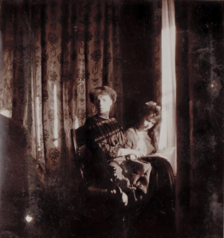 Grand Duchess Anastasia with her Aunt Olga Alexandrovna 
