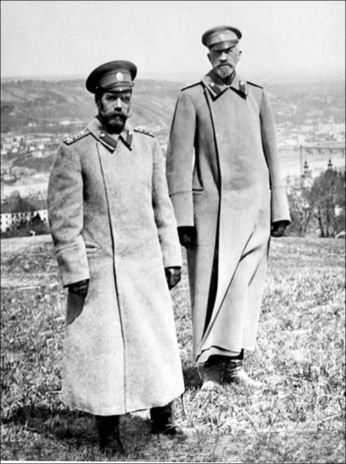 Nicholas II circa 1915 with "Nikolasha", Grand Duke Nikolai Nikolaevich. 